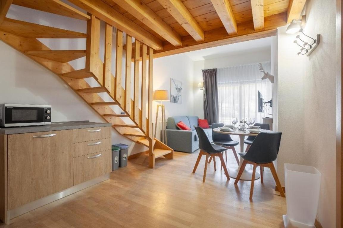 Gressoney Saint-Jean Apartments By Halldis Exterior photo