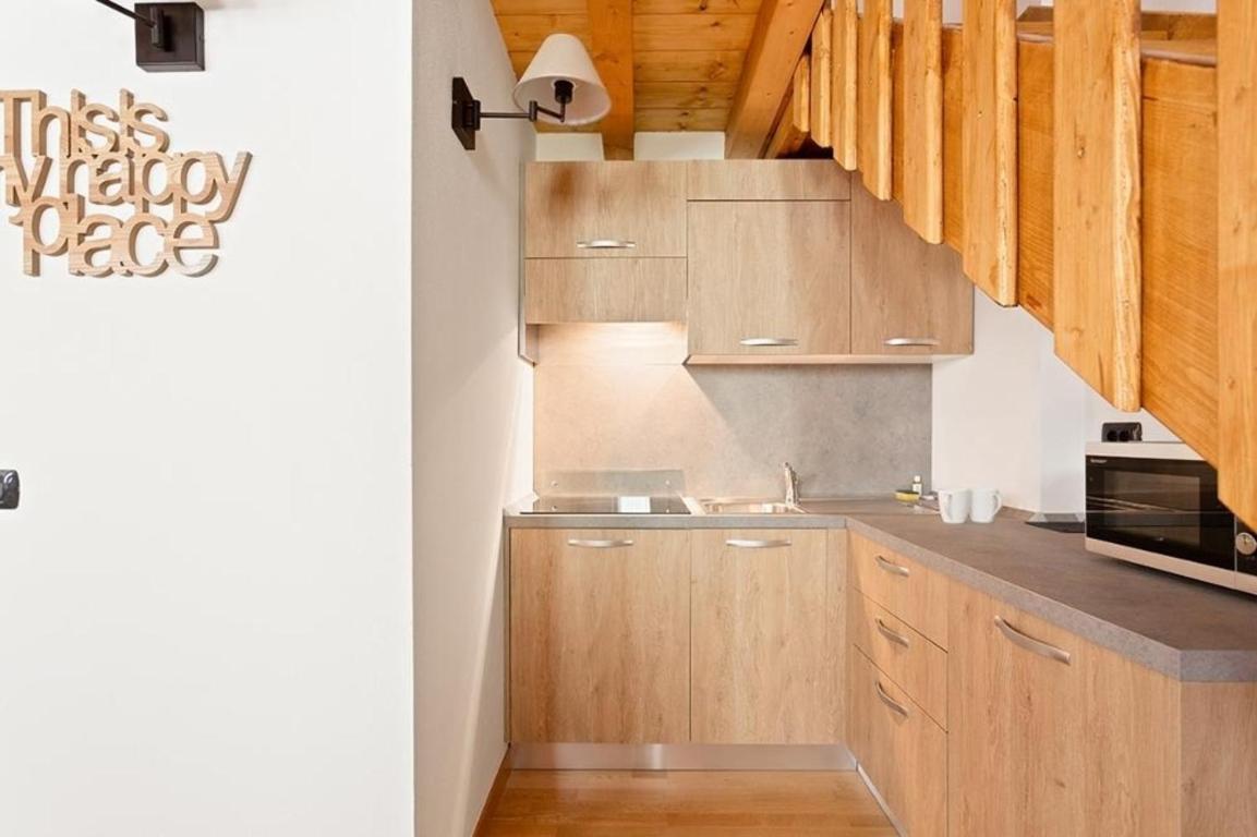Gressoney Saint-Jean Apartments By Halldis Exterior photo