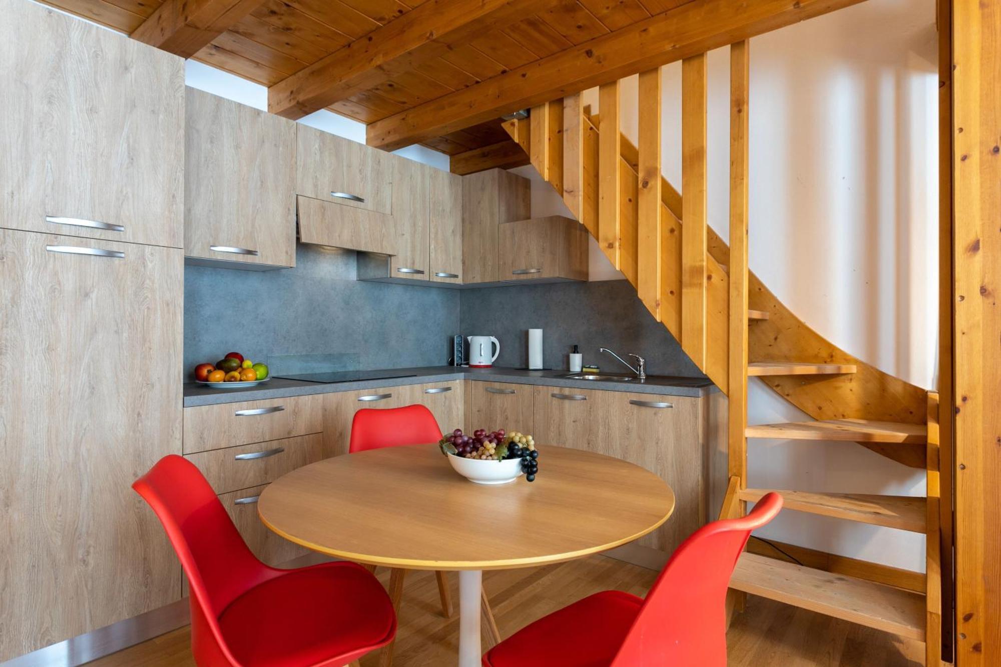 Gressoney Saint-Jean Apartments By Halldis Exterior photo